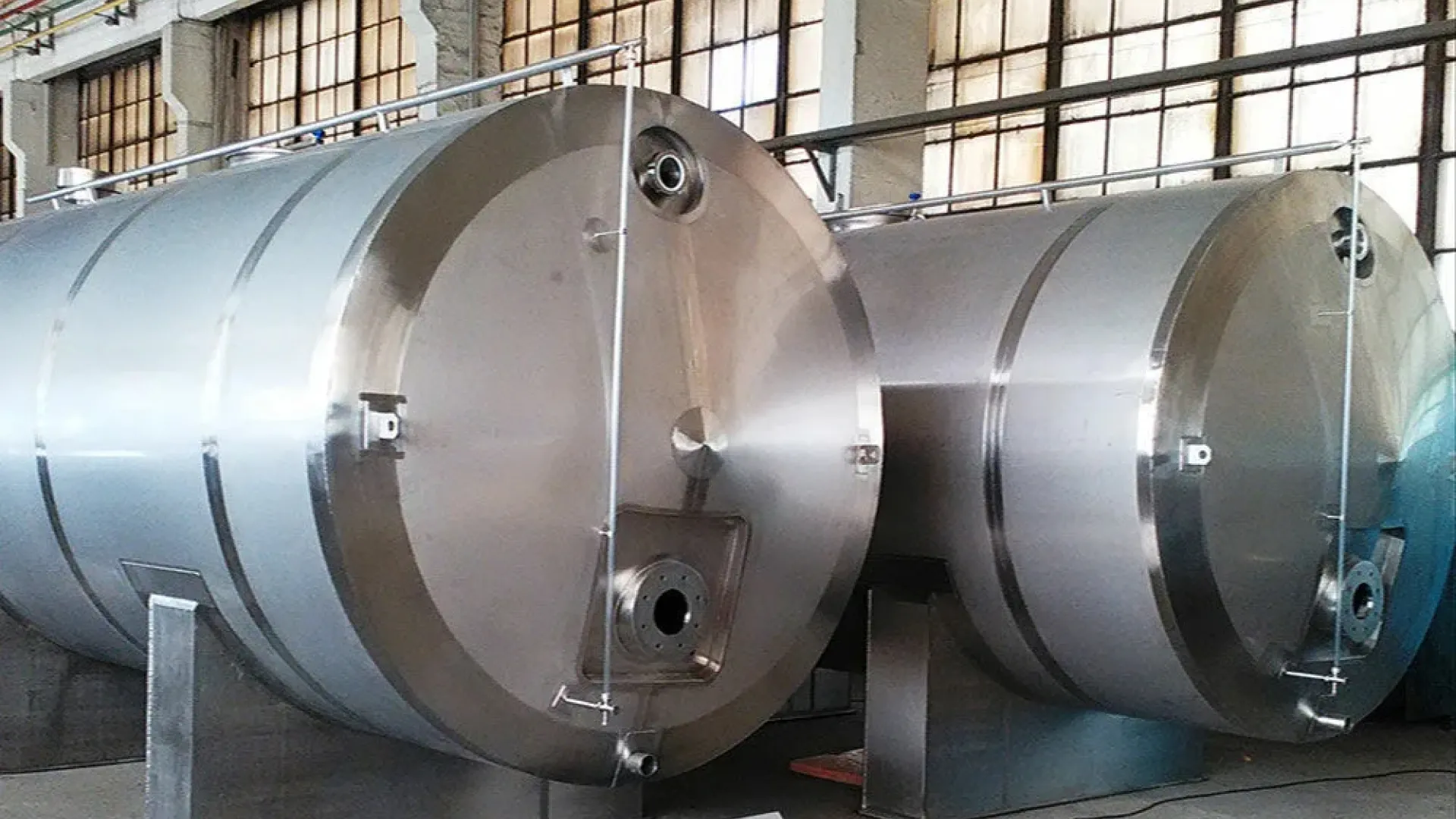 Изготовление емкостей цистерны